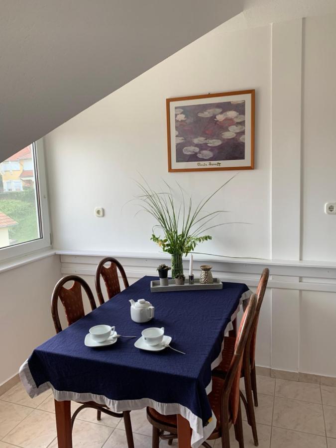 Lilium Villa Heviz Luaran gambar